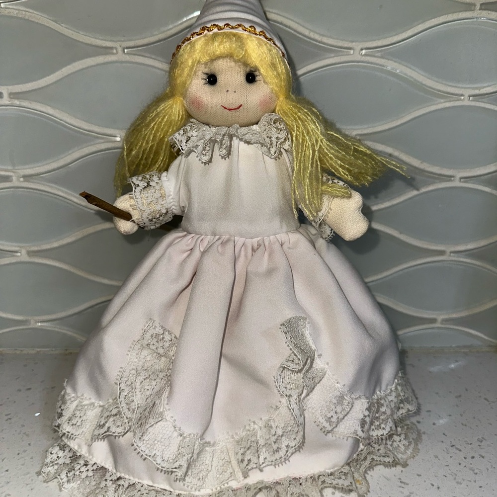 Charming Topsy Turvey Doll
